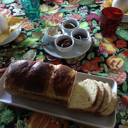 Mirabilia Bed and Breakfast Adrara San Rocco Εξωτερικό φωτογραφία